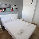 For A Sant Jordi Apartment