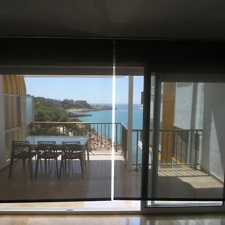 For A Sant Jordi Apartment